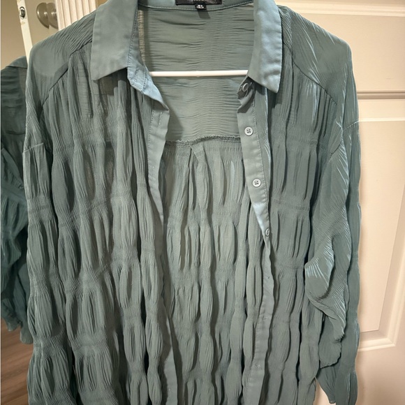 Missguided size 2 oversized semi sheer over shirt / button up - Picture 4 of 5